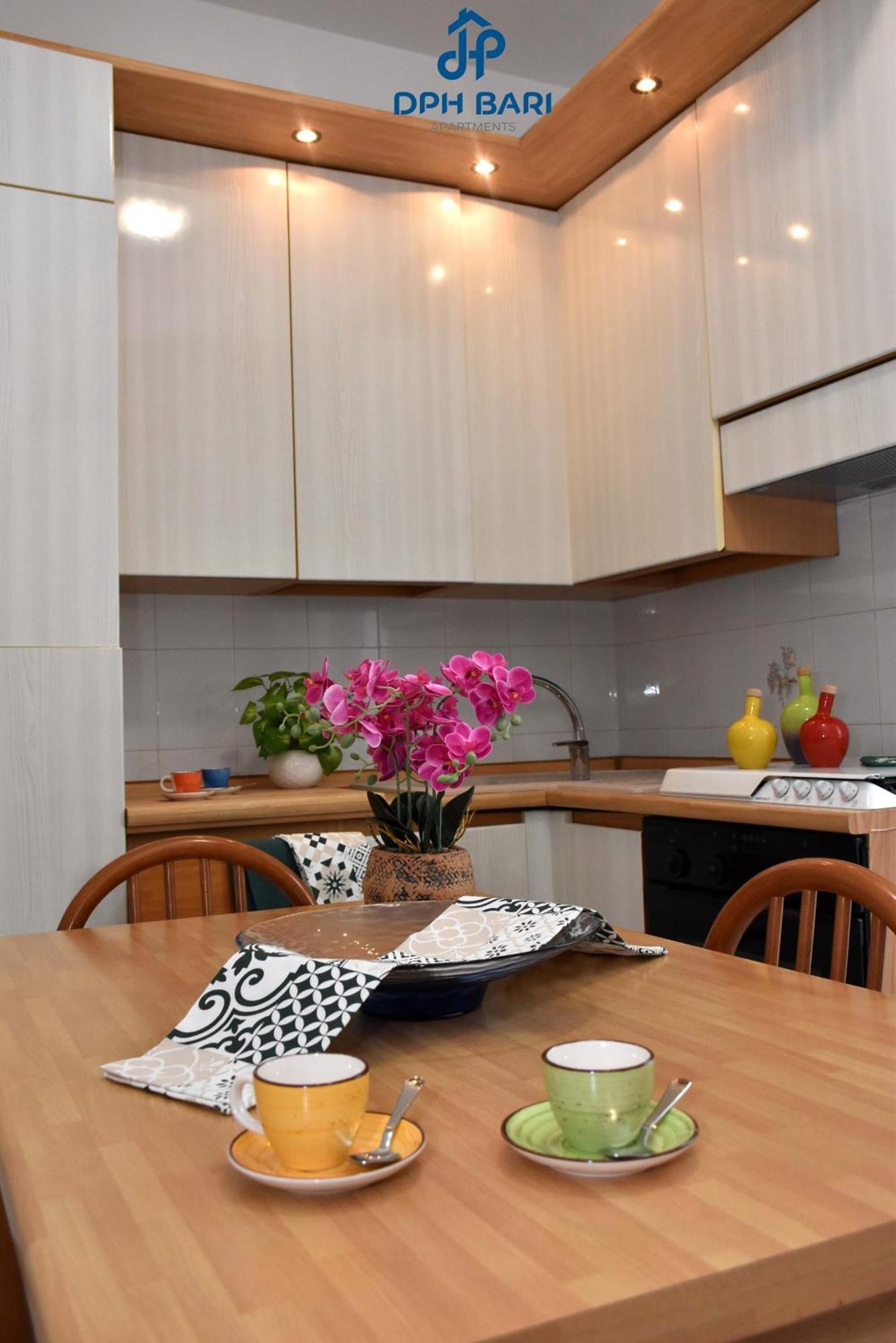 Dph Bari Apartments - Dei Mille Экстерьер фото