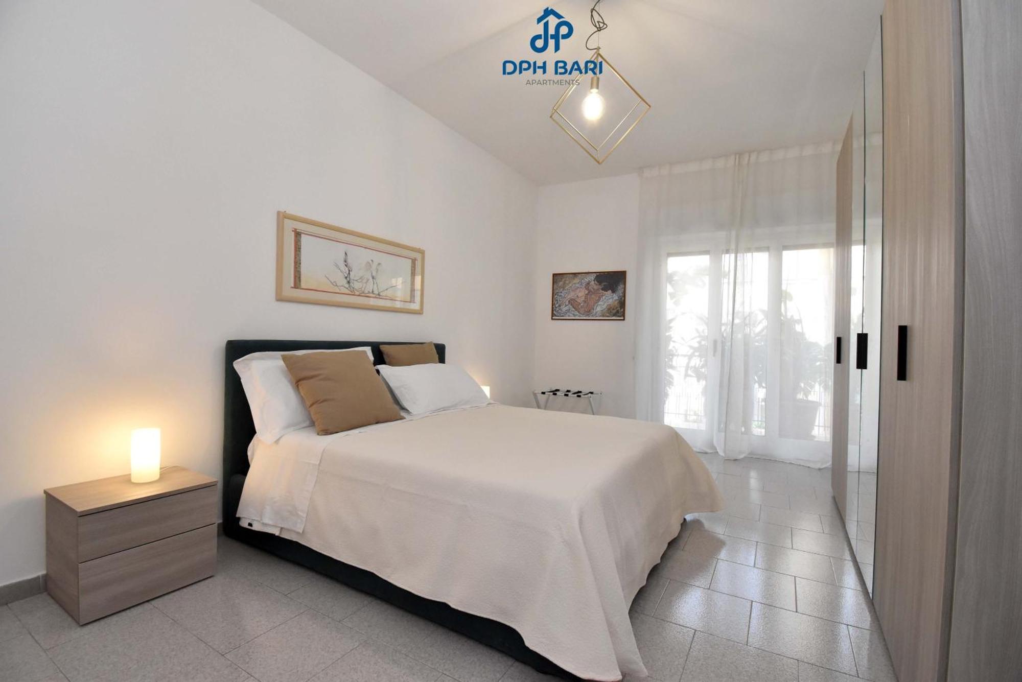 Dph Bari Apartments - Dei Mille Экстерьер фото