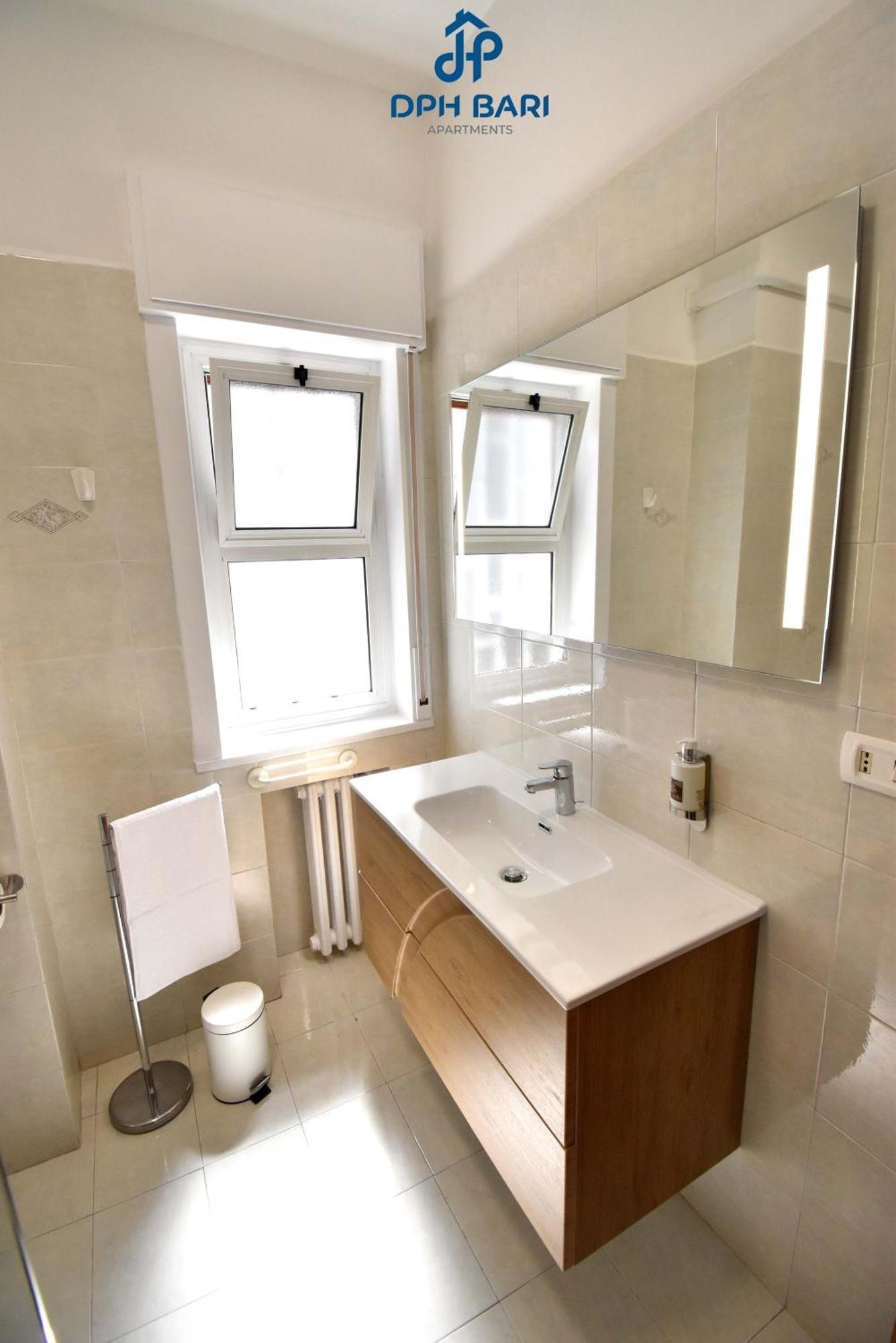 Dph Bari Apartments - Dei Mille Экстерьер фото