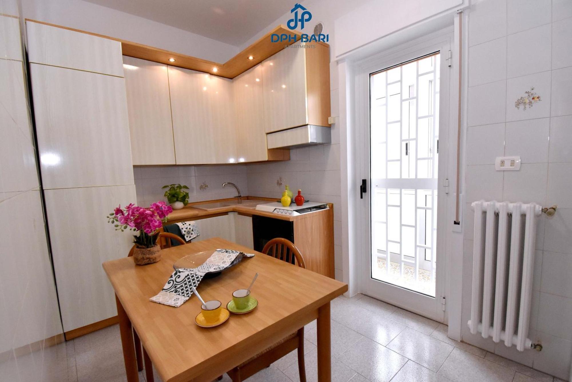 Dph Bari Apartments - Dei Mille Экстерьер фото