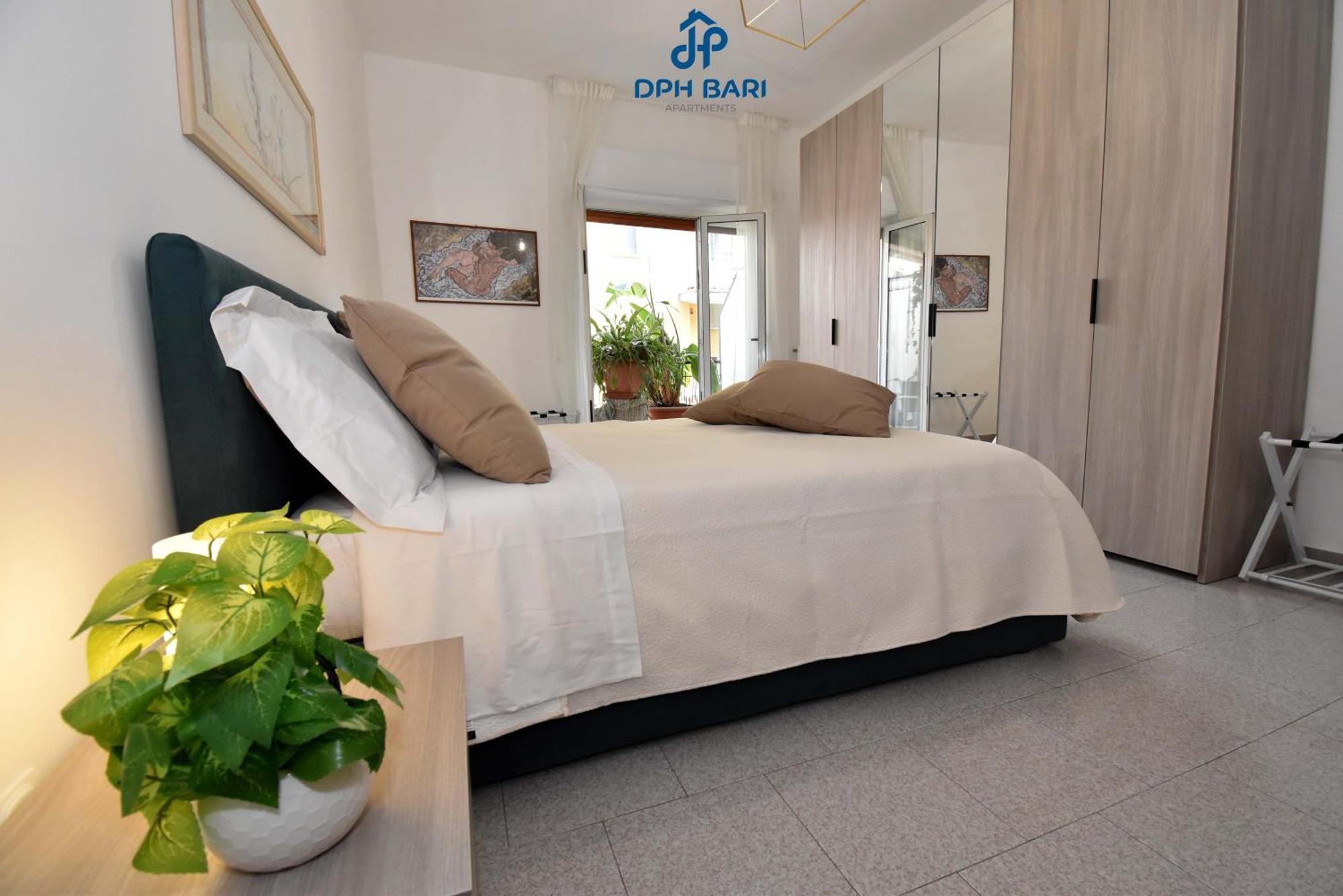 Dph Bari Apartments - Dei Mille Экстерьер фото