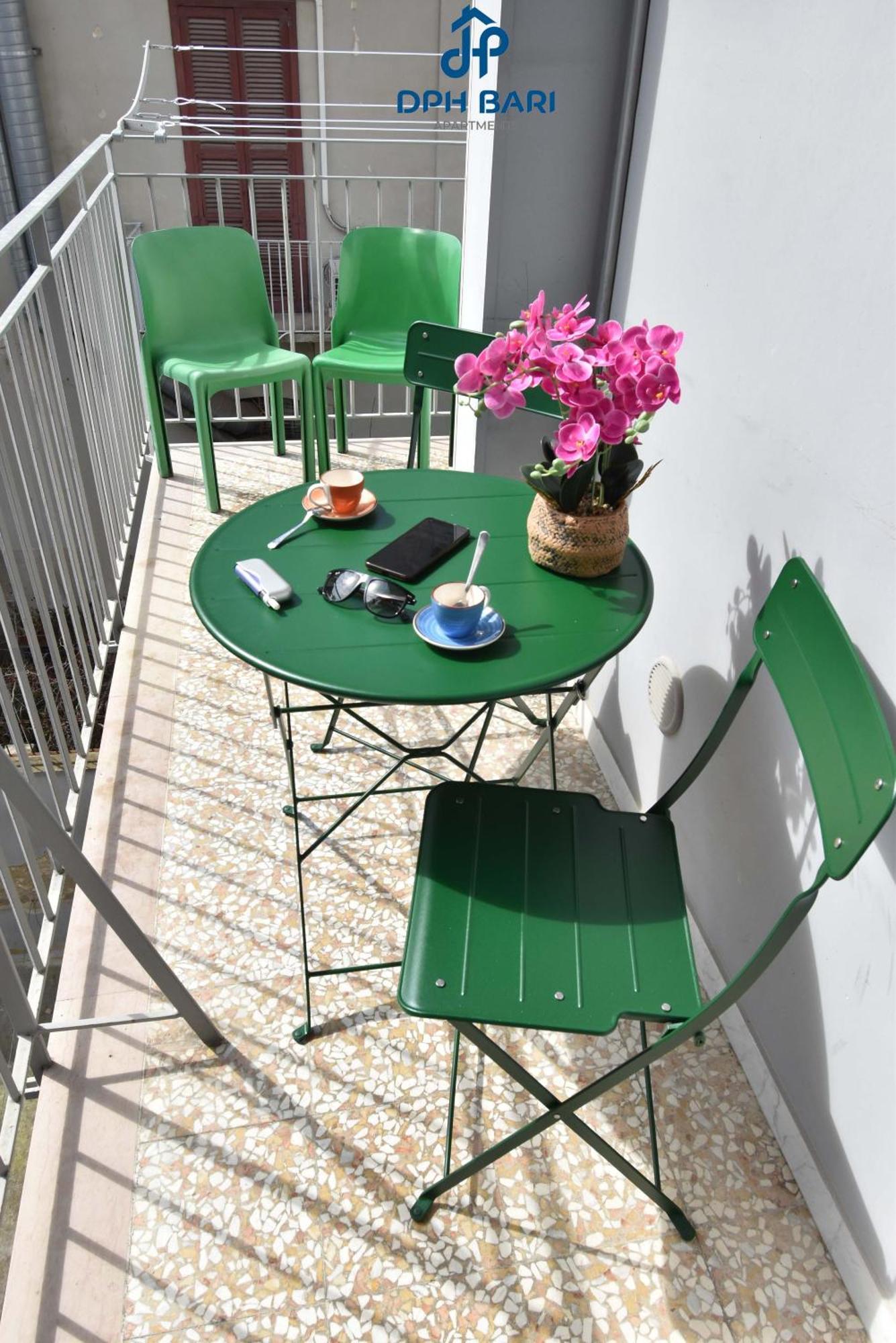Dph Bari Apartments - Dei Mille Экстерьер фото